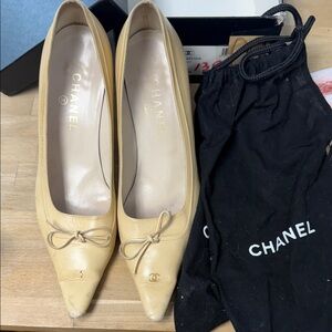 CHANEL Women's Tan Leather Heels Sz 9.5